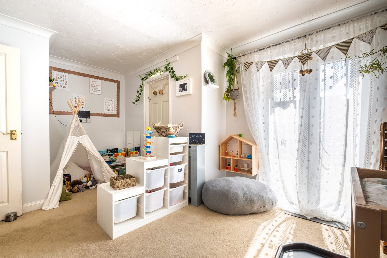 Koru Kids - Banbury Montessori Childminder Interior Photographer