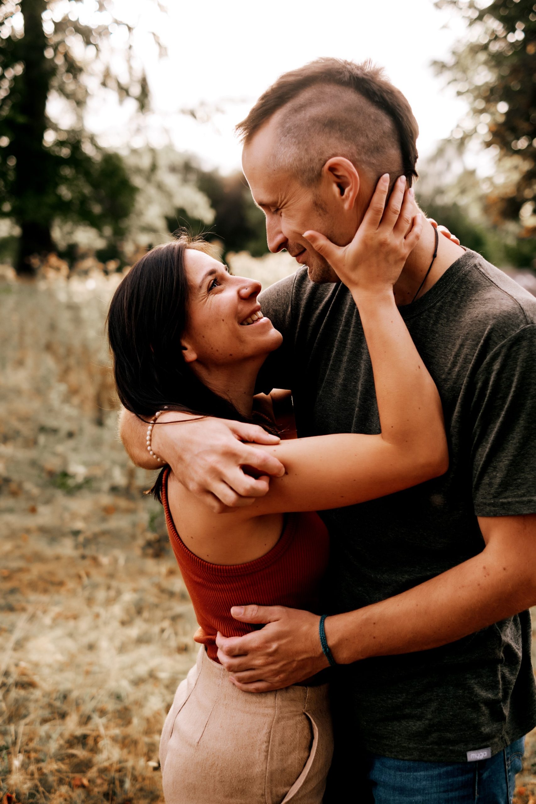 Sunset couple photoshoot near Banbury