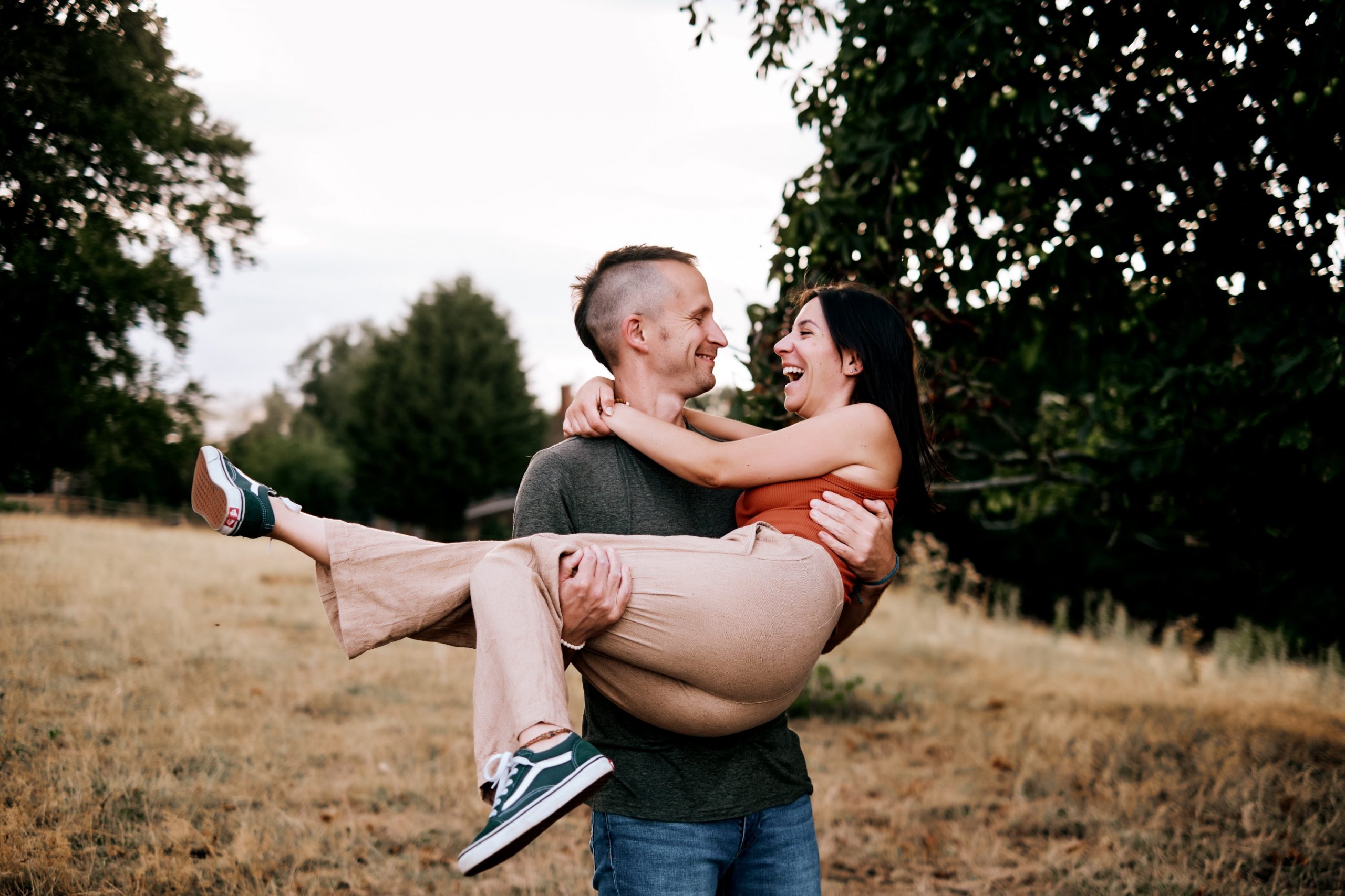 Sunset couple photoshoot near Banbury