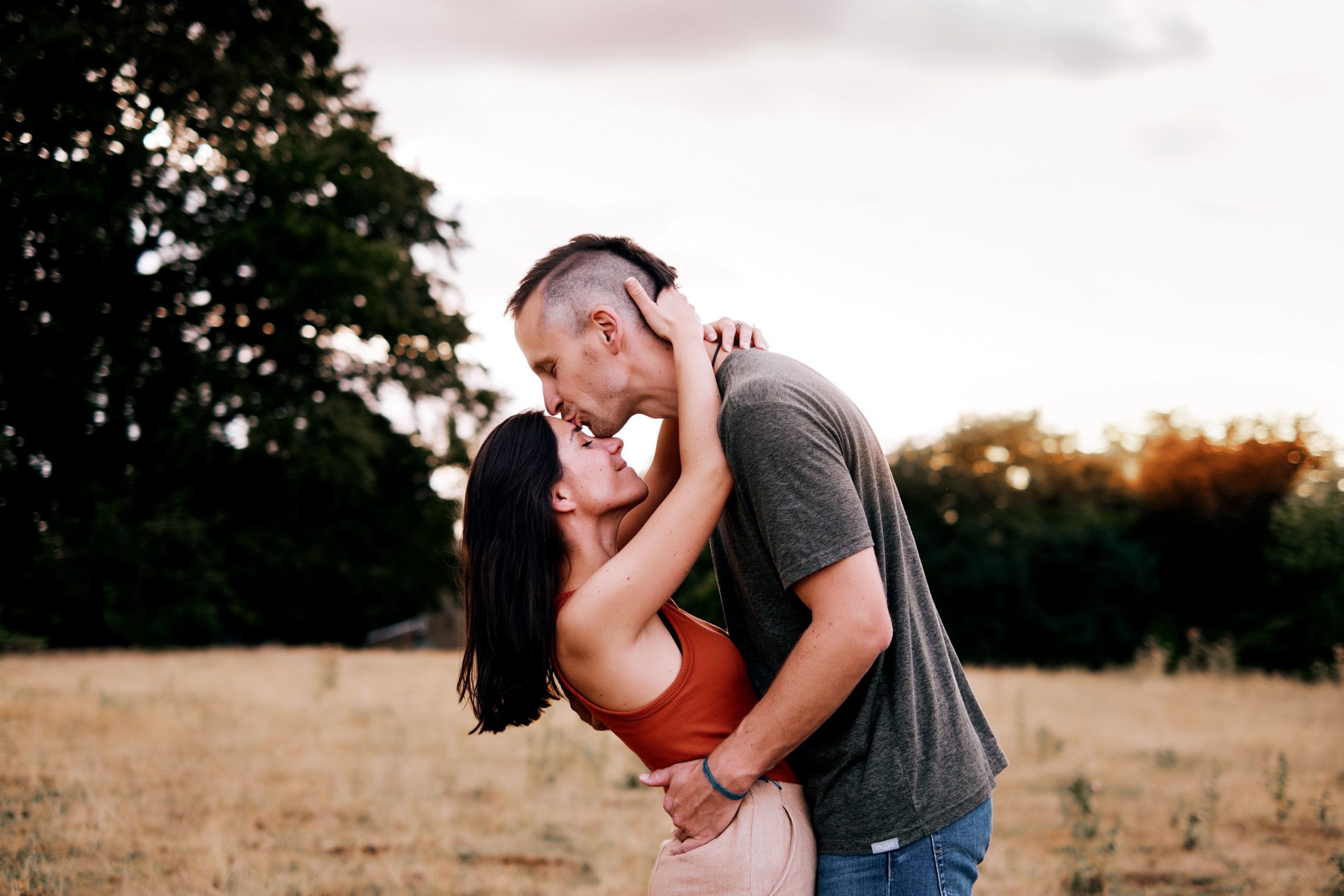 Sunset couple photoshoot near Banbury