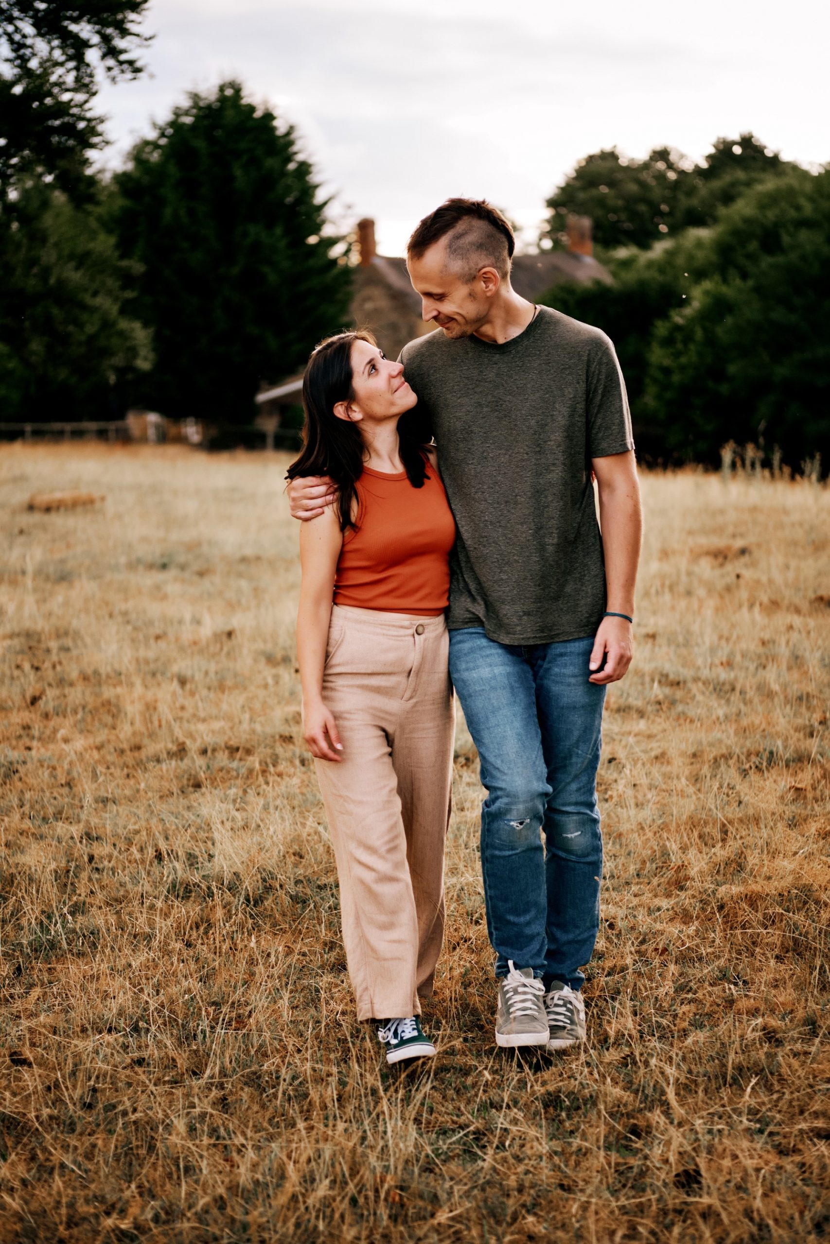 Sunset couple photoshoot near Banbury