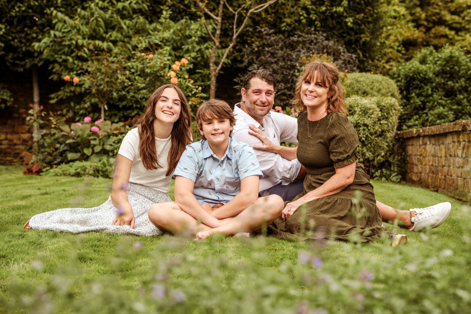 Cotswolds Family Photographer – Bloxham and Banbury Family Reunion Photography