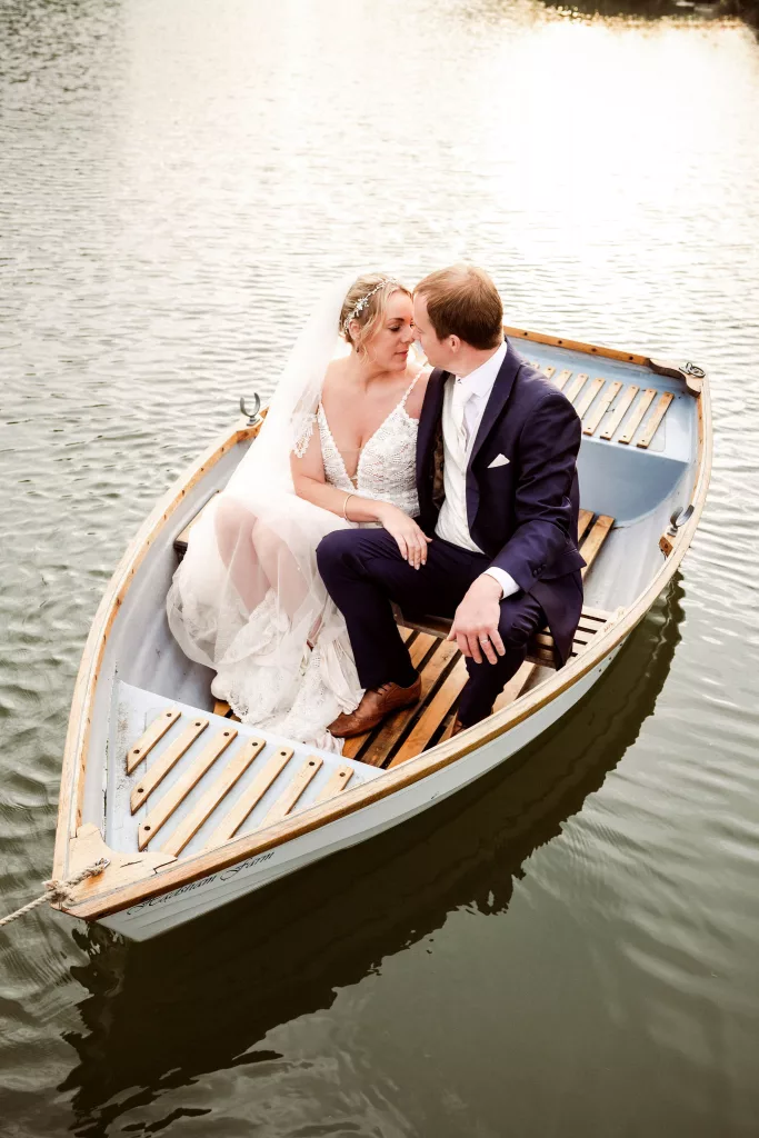 Hadsham Farm Wedding photographer near Banbury, Cotswolds